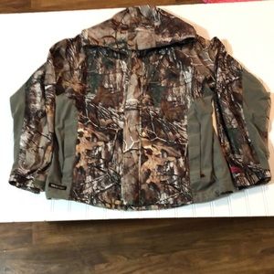 guide series camo jacket